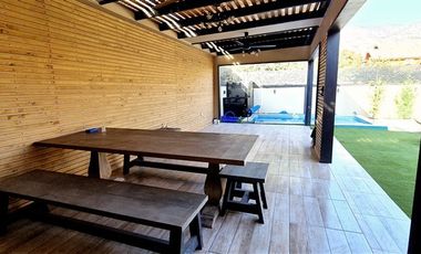 Casa en Venta en Condominio Ayres de Chicureo
