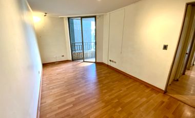 Arriendo Dpto. 2D amplios cocina semi integrada y terraza.