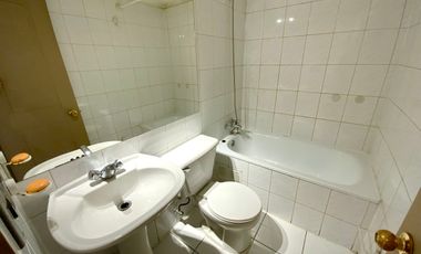 Arriendo Dpto. 2D amplios cocina semi integrada y terraza.