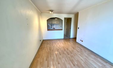 Arriendo Dpto. 2D amplios cocina semi integrada y terraza.