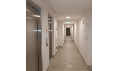 Oportunidad!! Estudio AMOBLADO Metro Sta Isabel a pasos de Barrio Italia y Providencia.