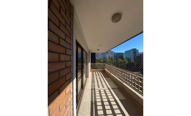 Exclusivo Depto  duplex 4D/4B en Vitacura