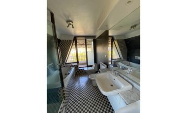 Exclusivo Depto  duplex 4D/4B en Vitacura