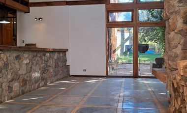 Casa en Arriendo en Casa Roto Chileno