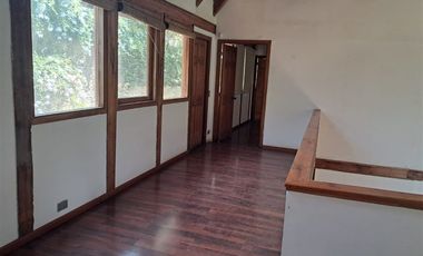 Casa en Arriendo en Casa Roto Chileno