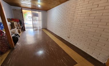 Casa Conjunto Juan Pablo II - 2D+1B+1E