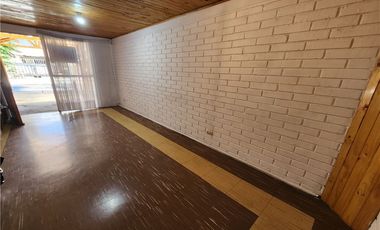 Casa Conjunto Juan Pablo II - 2D+1B+1E