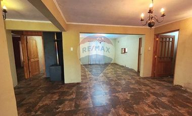 Se Arrienda sólida casa en Olmué