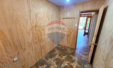 Se Arrienda sólida casa en Olmué