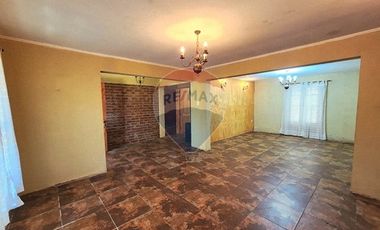 Se Arrienda sólida casa en Olmué