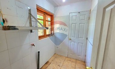 Se Arrienda sólida casa en Olmué