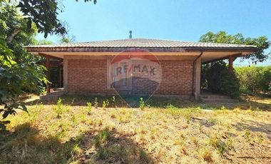 Se Arrienda sólida casa en Olmué