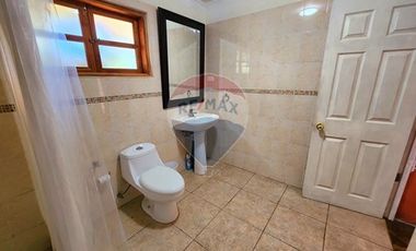 Se Arrienda sólida casa en Olmué