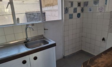 Casa en Arriendo en Barros arana esquina camino real