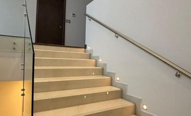 Departamento Penthouse en Las Alondras III (Melva)