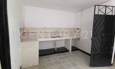 SE AQUILA CASA BARRIO ALFONSO LOPEZ ORIENTE CALI