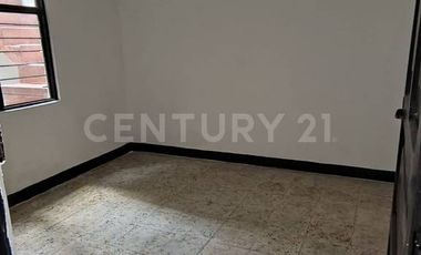 SE AQUILA CASA BARRIO ALFONSO LOPEZ ORIENTE CALI