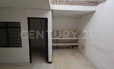 SE AQUILA CASA BARRIO ALFONSO LOPEZ ORIENTE CALI