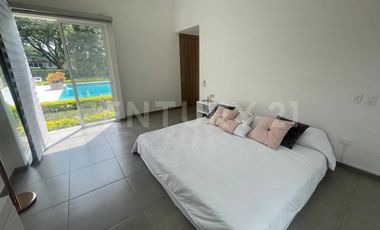 ALQUILER CASA CAMPESTRE ROZO