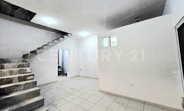 CASA EN VENTA | EN SAN NICOLÁS DE LOS GARZA, N.L | TIPO BODEGA