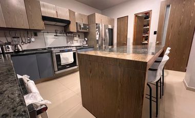 Casas en Renta en Hacienda de las Palmas