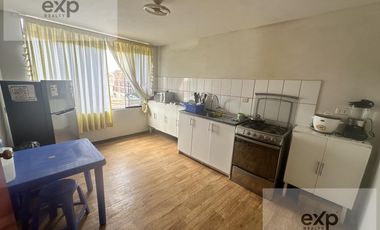 Casa Venta Cerca Plaza de Armas Pisco 3 pisos 9 dormitorios 8 baños amoblada A.C. 220 m2