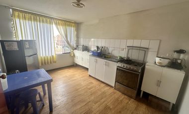 Casa Venta Cerca Plaza de Armas Pisco 3 pisos 9 dormitorios 8 baños amoblada A.C. 220 m2