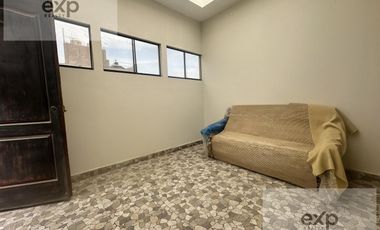Casa Venta Cerca Plaza de Armas Pisco 3 pisos 9 dormitorios 8 baños amoblada A.C. 220 m2