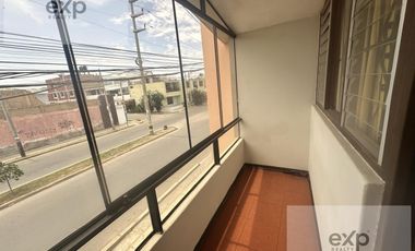 Casa Venta Cerca Plaza de Armas Pisco 3 pisos 9 dormitorios 8 baños amoblada A.C. 220 m2