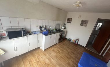 Casa Venta Cerca Plaza de Armas Pisco 3 pisos 9 dormitorios 8 baños amoblada A.C. 220 m2