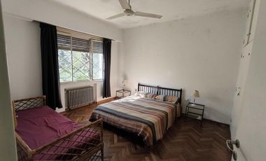 Casa Quinta de 6 ambientes en Tigre, gran parque, con pileta.