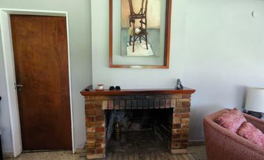 Casa Quinta de 6 ambientes en Tigre, gran parque, con pileta.