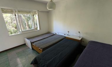 Casa Quinta de 6 ambientes en Tigre, gran parque, con pileta.