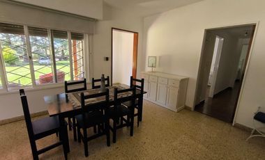 Casa Quinta de 6 ambientes en Tigre, gran parque, con pileta.