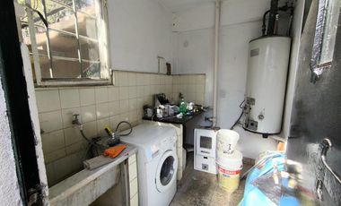 Casa Quinta de 6 ambientes en Tigre, gran parque, con pileta.