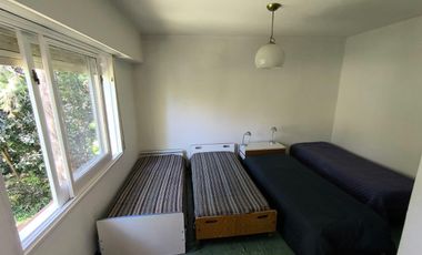 Casa Quinta de 6 ambientes en Tigre, gran parque, con pileta.