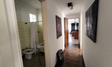 Casa Quinta de 6 ambientes en Tigre, gran parque, con pileta.