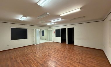 Nave Industrial de 2,677 m² en PIVA + 503 m² área exterior