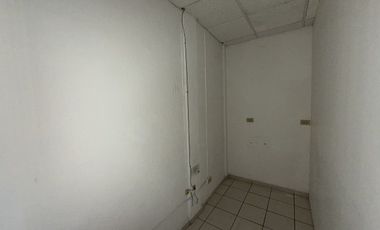 Nave Industrial de 2,677 m² en PIVA + 503 m² área exterior