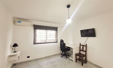 VENTA CASA 3 AMBIENTES PATIO GARAGE