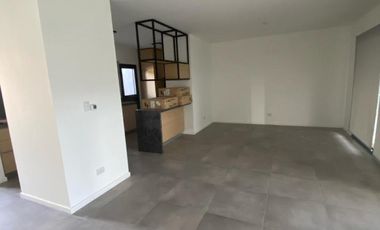 Housing en alquiler, tres dormitorios,  Villa Belgrano, Zona norte, Córdoba