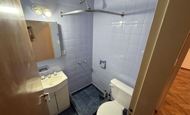 Departamento en alquiler de 4 ambientes con dos baños