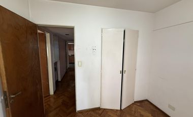Departamento en alquiler de 4 ambientes con dos baños