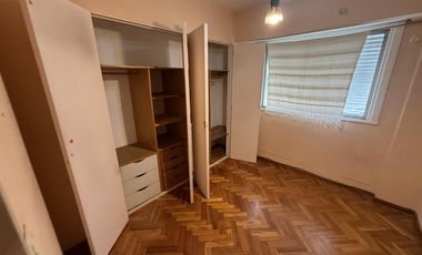 Departamento en alquiler de 4 ambientes con dos baños