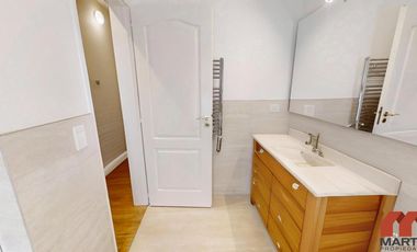 Casa en Venta de 4 Ambientes con Jardín y Quincho - Martinez