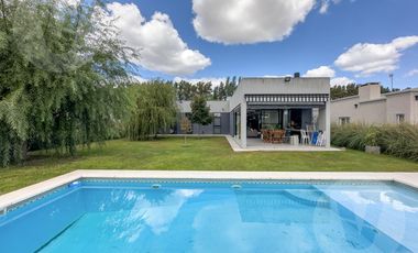 Casa en venta - Canning, Barrio Santa Inés