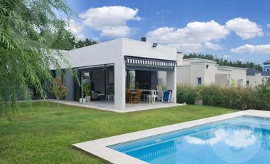 Casa en venta - Canning, Barrio Santa Inés