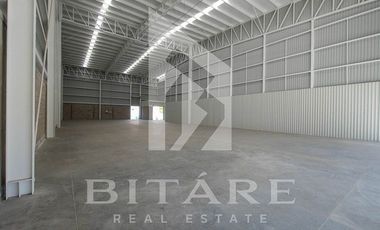 BODEGA EN VENTA FRENTE AL MERCADO DE ABASTOS