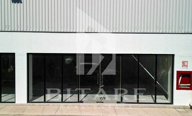 BODEGA EN VENTA FRENTE AL MERCADO DE ABASTOS