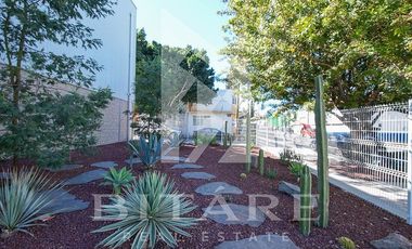 BODEGA EN VENTA FRENTE AL MERCADO DE ABASTOS
